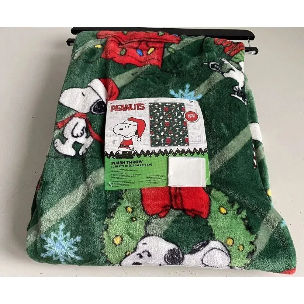 Peanuts Snoopy Christmas Lights Dog House‎ Santa Soft Throw Blanket 50 X 70” NEW